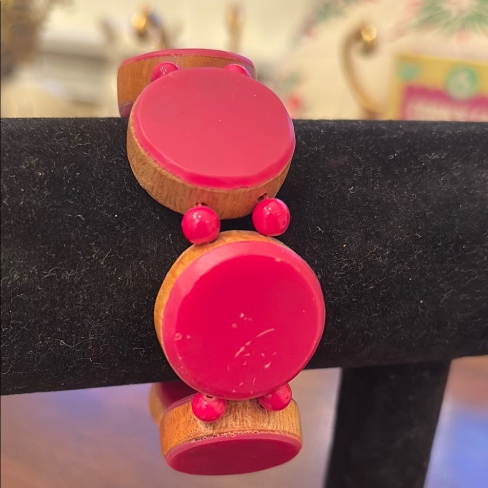 Chic Wooden and Pink Beaded Bracelet
